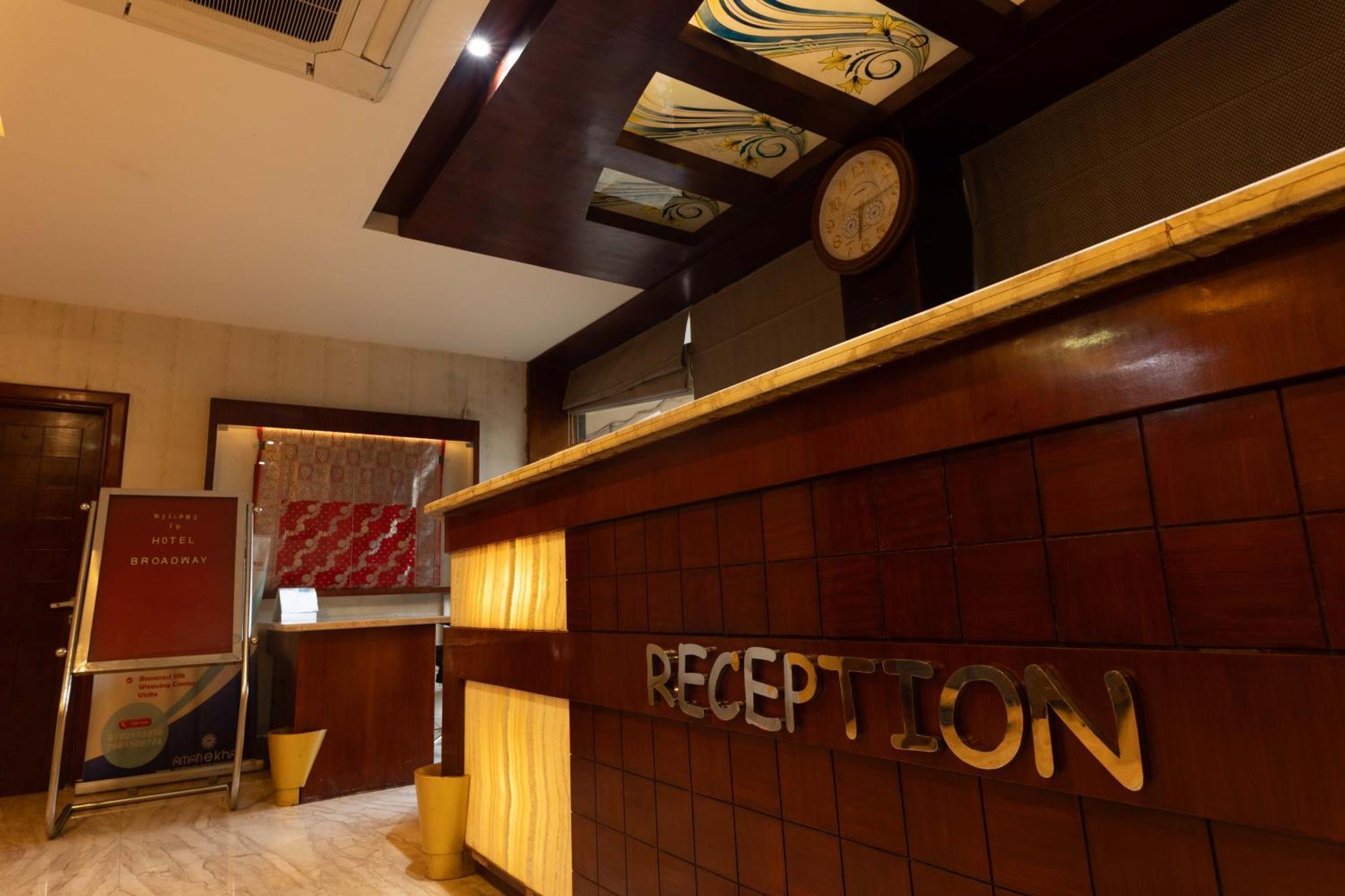 New Hotel Broadway Varanasi Exterior foto