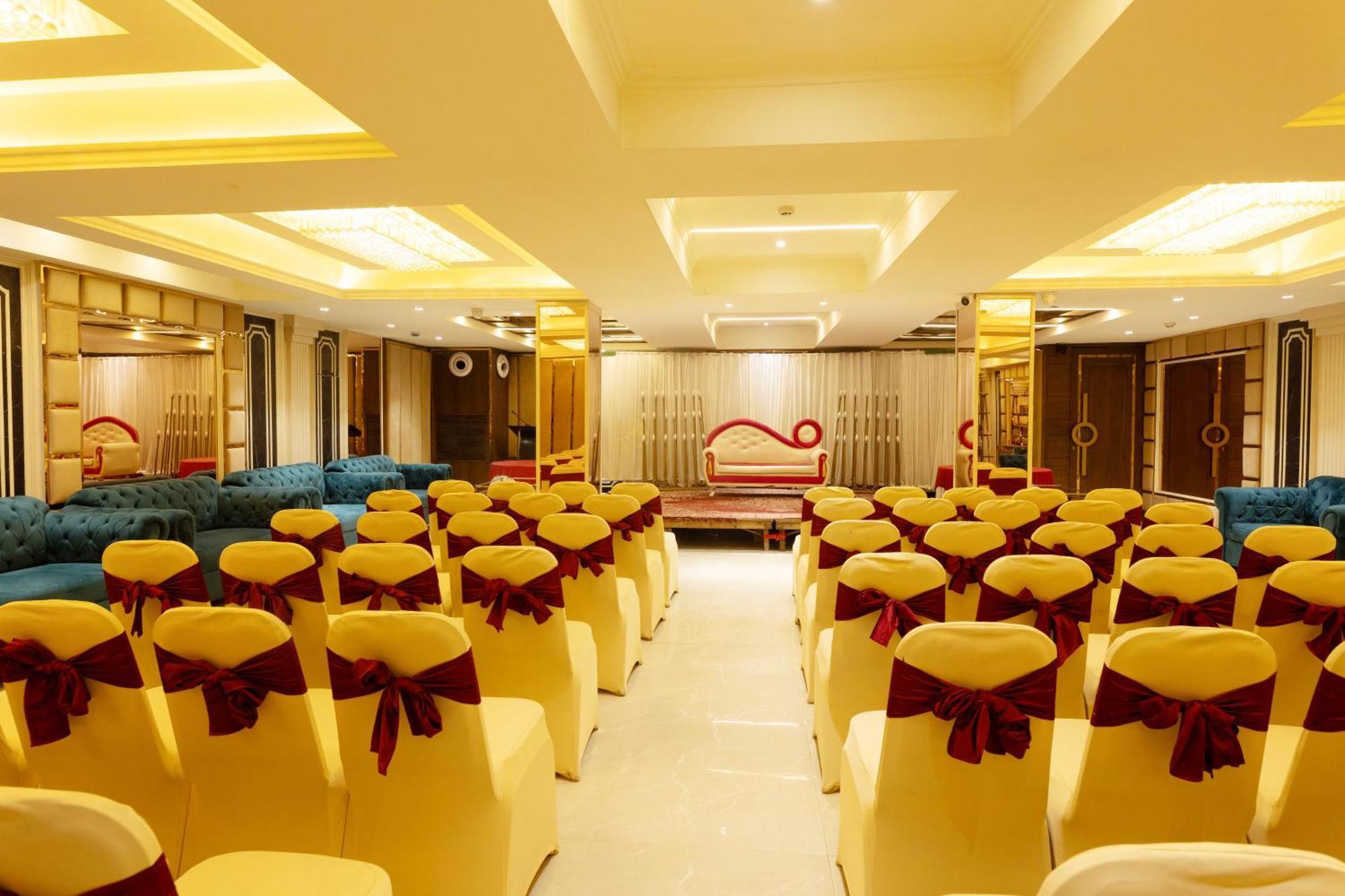 New Hotel Broadway Varanasi Exterior foto
