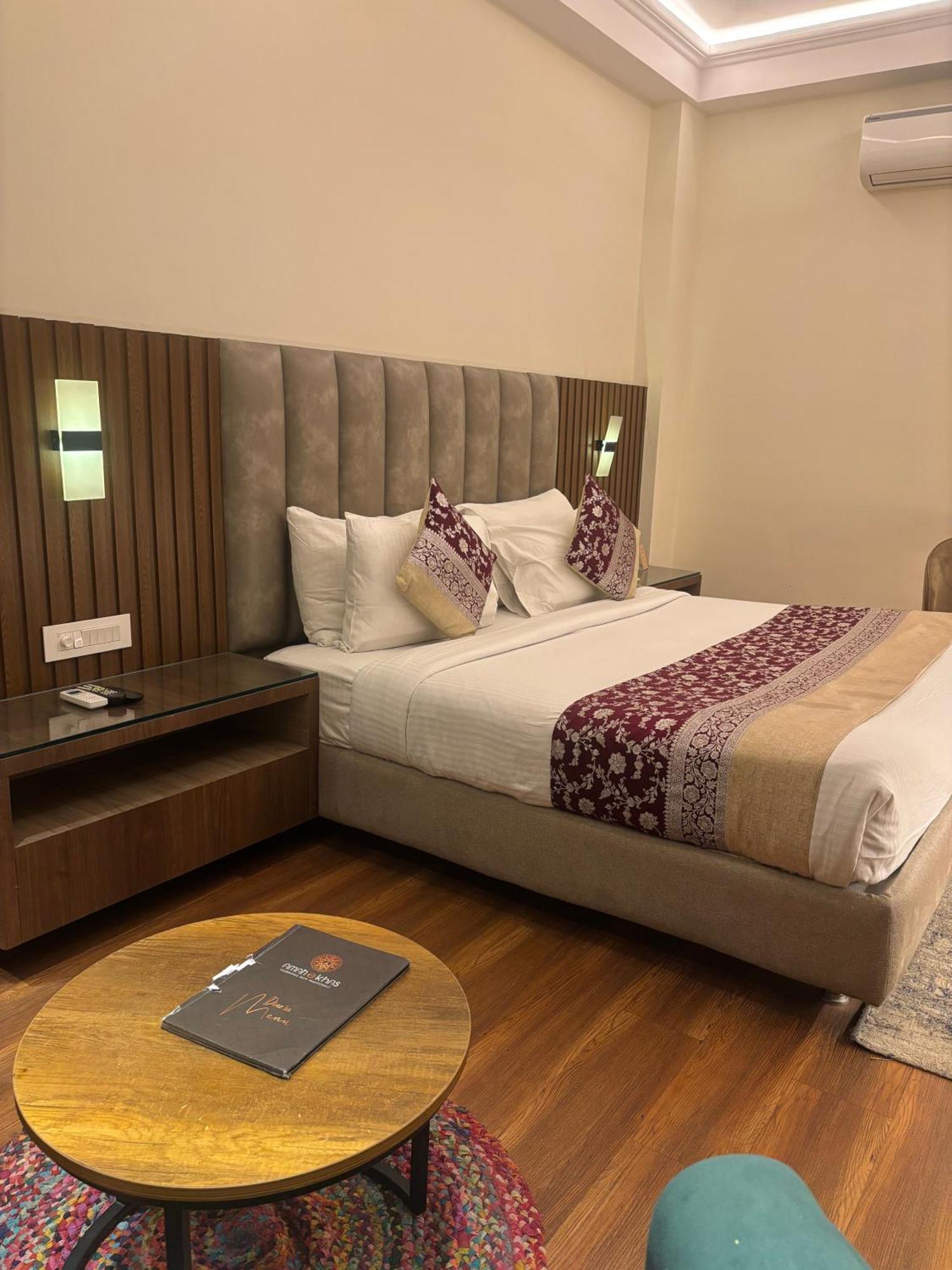 New Hotel Broadway Varanasi Exterior foto